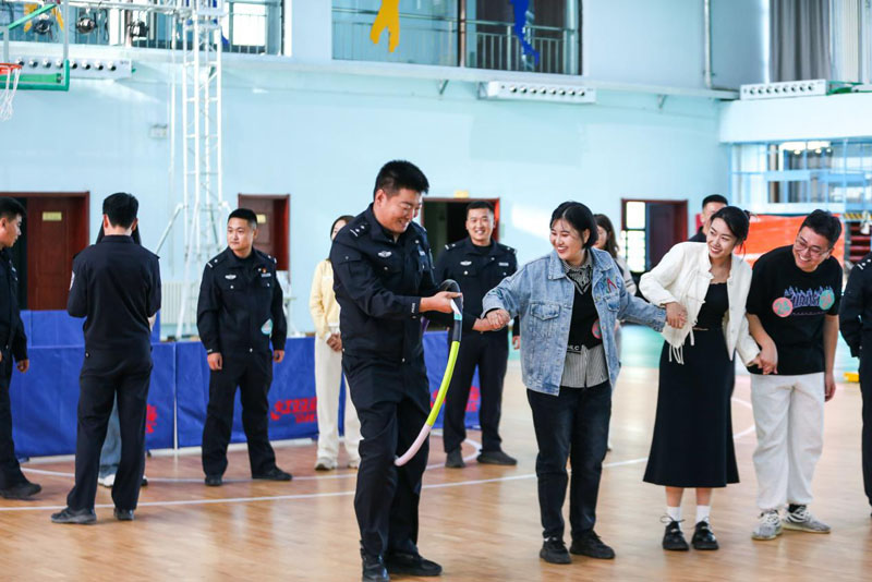 内蒙古出入境边防检查总站“边守边爱·亲城之恋”青年联谊活动