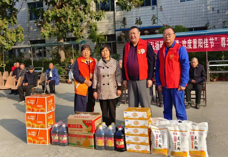 万通药业医药代表牵手惠民冀州爱心公益团队重阳节慰问冀州区东方老年公寓老人 万通药业医药代表牵手惠民冀州爱心公益团队重阳节慰问冀州区东方老年公寓老人