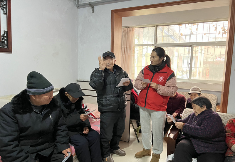 河南灵宝:涧东区社工站“重温人生故事,共享晚年美好”社区活动 河南灵宝:涧东区社工站“重温人生故事,共享晚年美好”社区活动