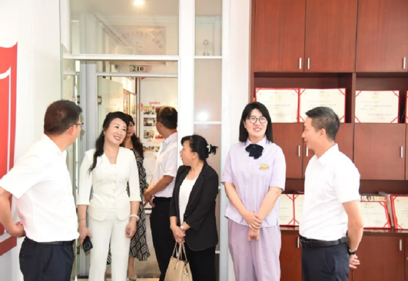 群烨集萃热烈欢迎龙里县领导实地考察,共话乡村振兴新篇章 群烨集萃热烈欢迎龙里县领导实地考察,共话乡村振兴新篇章