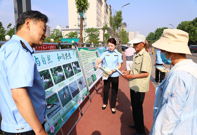 生物多样性 你我共参与平顶山市生态环境局叶县分局“国际生物多样性日”宣传活动 生物多样性 你我共参与平顶山市生态环境局叶县分局“国际生物多样性日”宣传活动