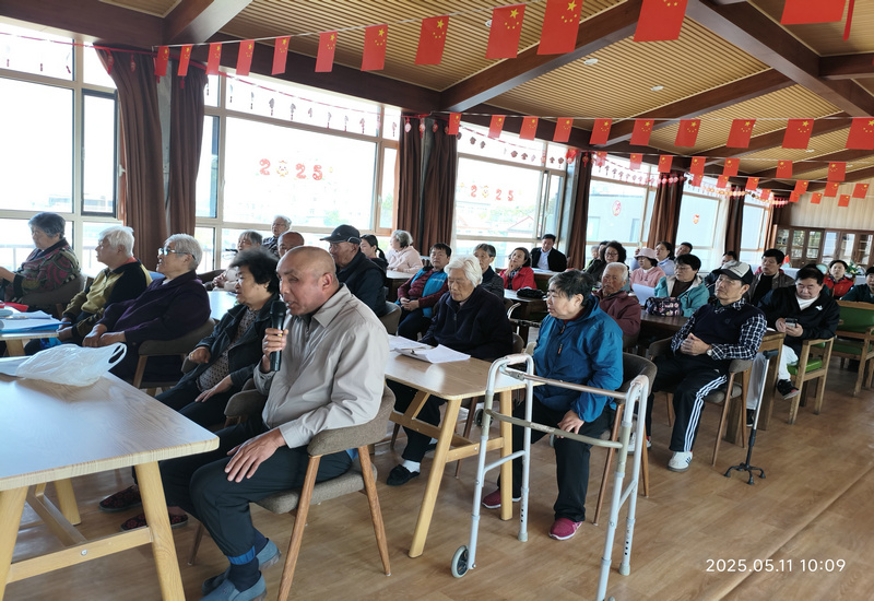 五月的魅力——大连雷锋艺术团开展养老院慰问活动 五月的魅力——大连雷锋艺术团开展养老院慰问活动