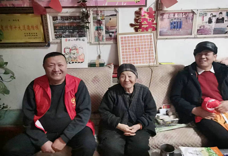 敬老爱老助老 把温暖传递给更多老年人 敬老爱老助老 把温暖传递给更多老年人