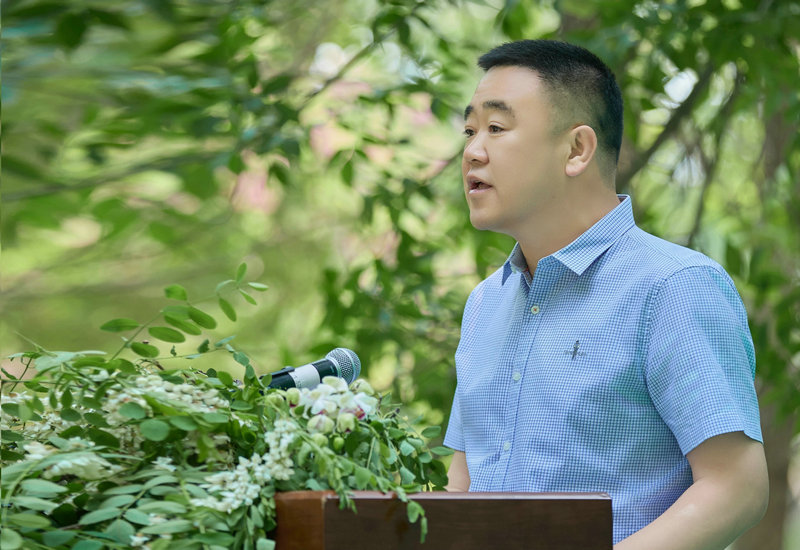 白海豚爱心妈妈———公益行动 白海豚爱心妈妈———公益行动