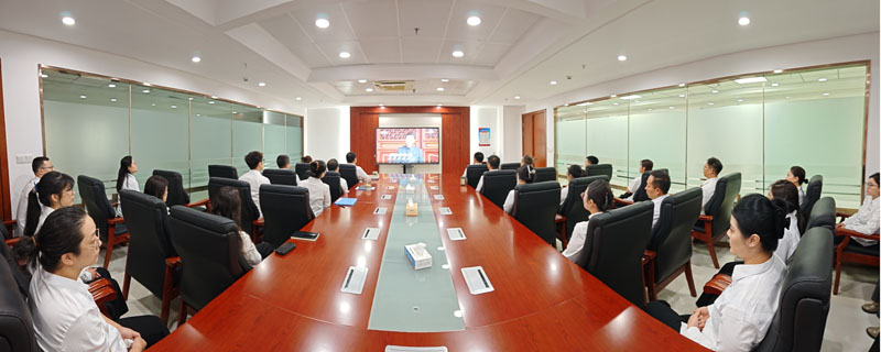 天泽集团党委集体观看九三胜利日大阅兵