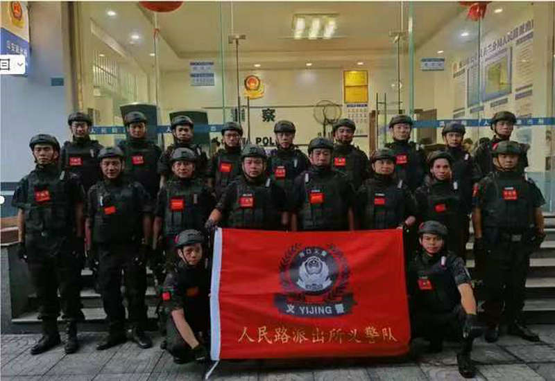 拥军爱警网走进海口市人民路派出所了解义警爱民故事