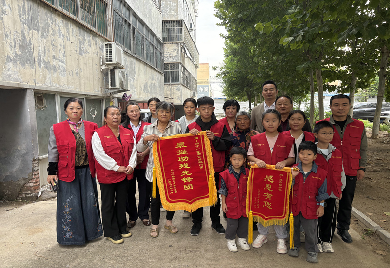 一家亲公益慰问团:情暖兖州,用爱点亮自闭症儿童心灵 一家亲公益慰问团:情暖兖州,用爱点亮自闭症儿童心灵