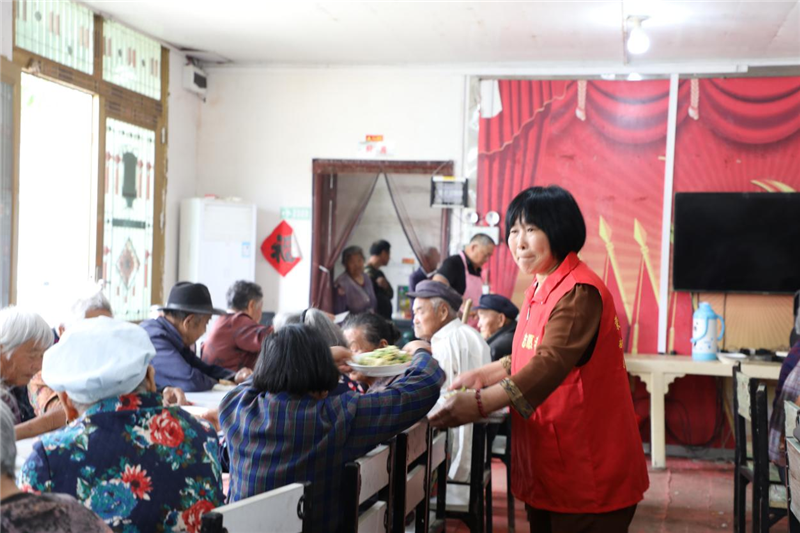 安徽省蒙城县乐土镇乔圩村志愿服务老年助餐点温暖幸福又健康