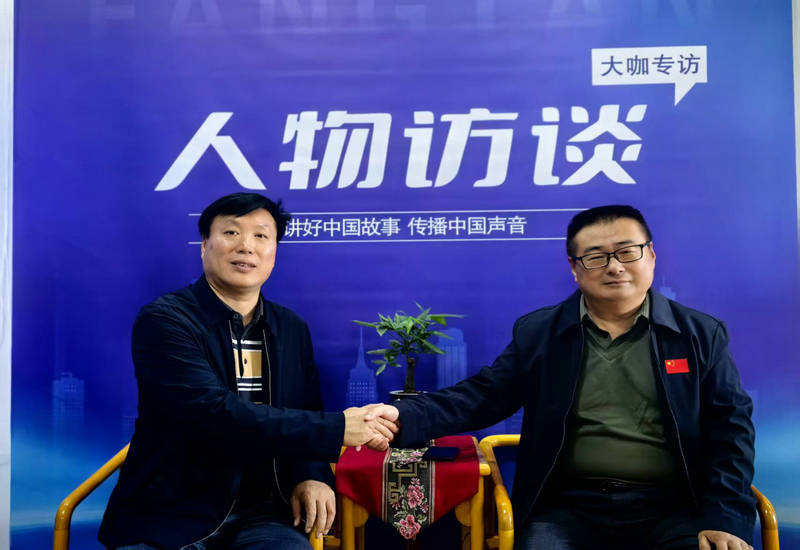 书香铸魂 致敬担当!马新存获评新时代“拥军爱警形象大使”