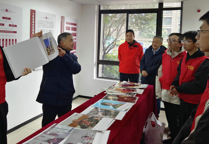 ���ǹ��� �����ǻ𣺺Ϸ�ѧ���ڡ�����һ�ǡ��������ݺϷʹݵľ���ϴ��