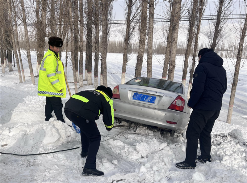 ·�����γ��໬���� ��Դִ����Ա���ٳ�Ԯ����