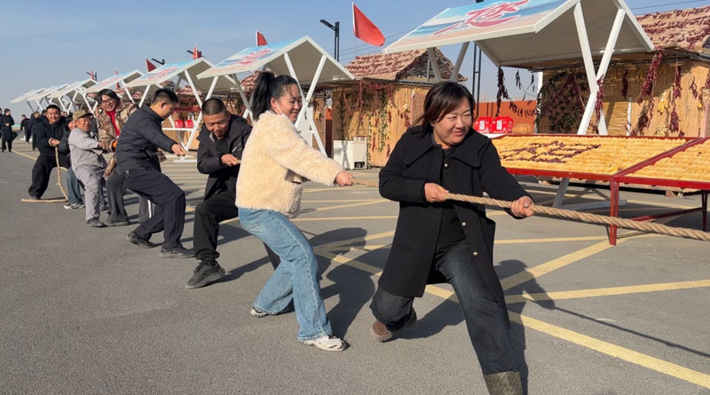 “邻”距离动起来!和硕县新塔热乡开展冬季趣味运动会