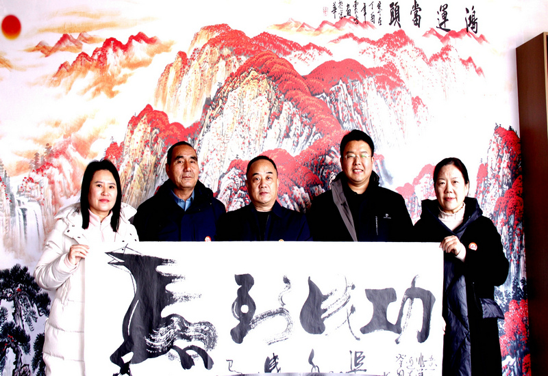 �����׷澫�� ����־Ը����ɽ���޳��׷���վЯ����������߿�չ�����