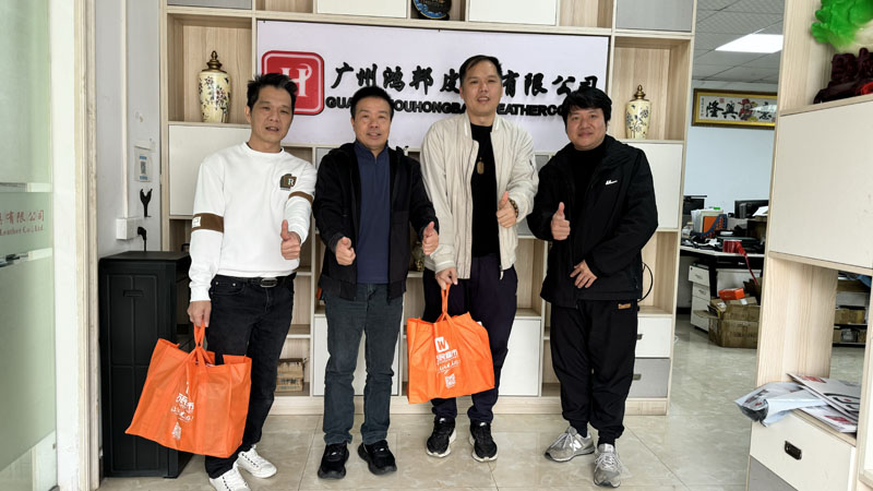 ������ů��˰�����󡪡������˽Э��չϵ�д���ů��ο�ʻ