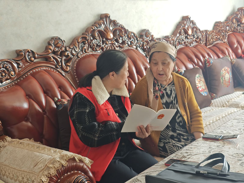 焉耆镇:巾帼普法进万家 权益保障暖人心