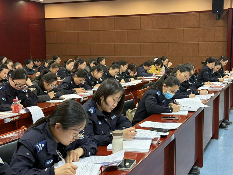 ������й����־۽��淶���� ��ʵ��֯������Բ�����3�µ���������ѵ��