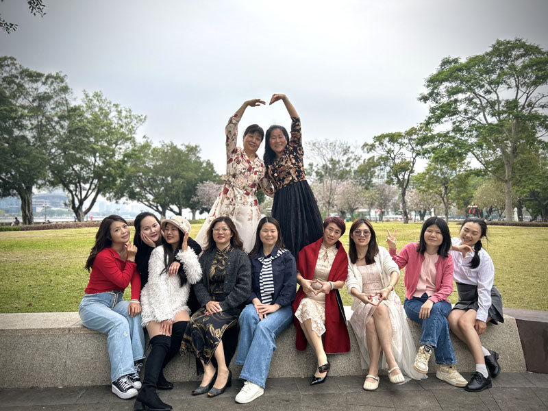 ���������� | ��������Դ�̻ᡰ̤��Ľ�� �¾�Ů������Ů��ڻԲ����Ļ