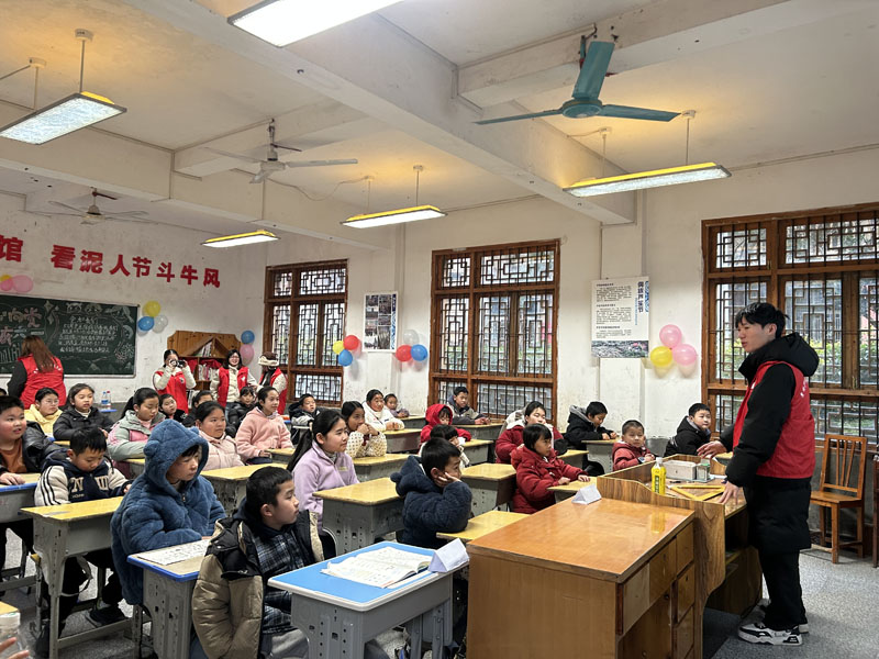 ��ƽ�����˴壺׳��弯�徭�� ����������ˡ�Դͷ��ˮ��