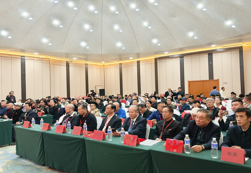 ����������׷澫������ʱ��ӵ�����������˾��齻�����ھ�����