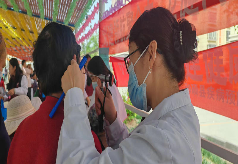 ��˶����������ίԱ�Ὺչְҵ�����η������ܻ