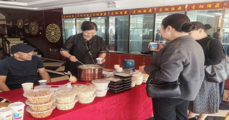 ���ʿ˶���ٰ촿�ֹ�����Ʒչ���